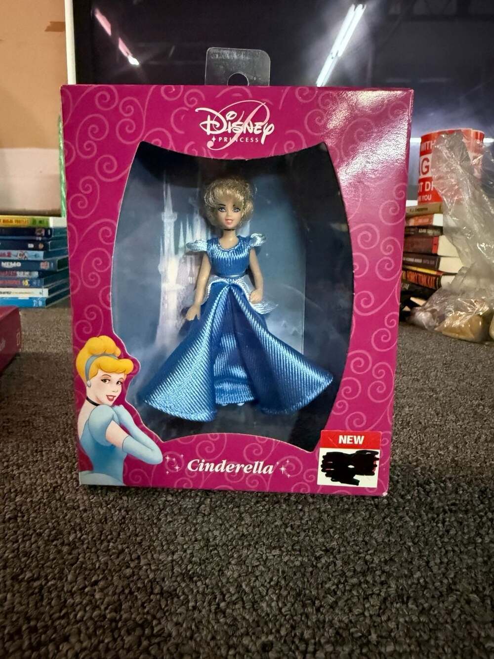 Mattel Disney Princess Cinderella Doll 2002 In Box